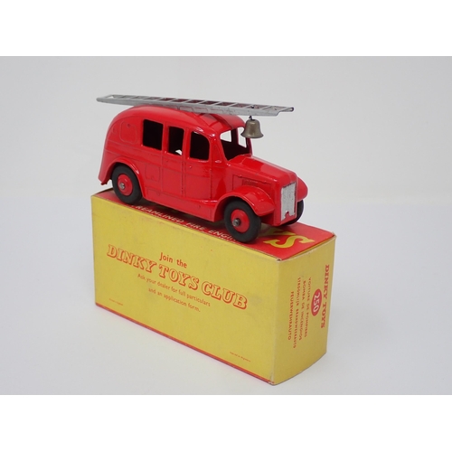 285 - A boxed Dinky Toys No.250 Streamlined Fire Engine