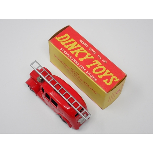 285 - A boxed Dinky Toys No.250 Streamlined Fire Engine