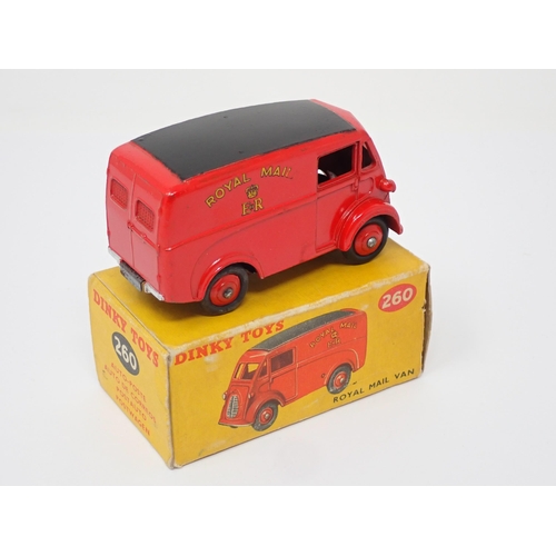 286 - A boxed Dinky Toys No.260 Royal Mail Van