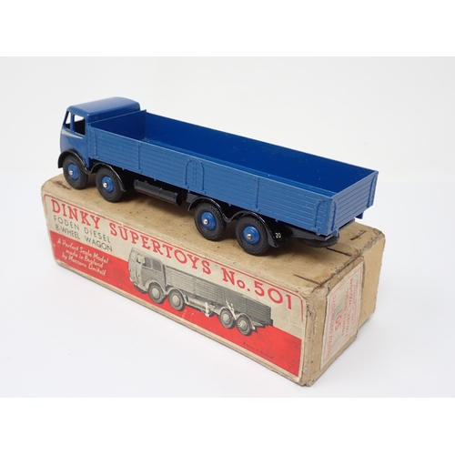 307 - A boxed Dinky Supertoys No.501 blue Foden 1st type Wagon