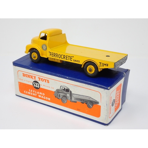 310 - A boxed Dinky Toys No.533 'Ferrocrete' Leyland Cement Wagon