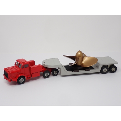 316 - A boxed Dinky Supertoys No.986 Mighty Antar low-loader with propeller