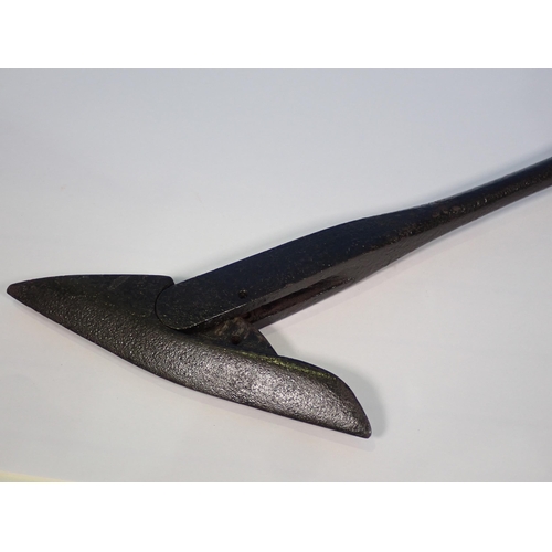 455 - A 19th or early 20th Century Whaling Harpoon Head 2ft 1/2in L