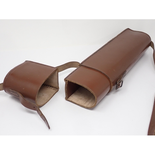 490 - A leather Stalker's Telescope Case 13in L