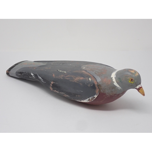 494 - A vintage carved and painted Woodpigeon Decoy 13in L