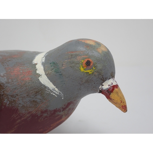 494 - A vintage carved and painted Woodpigeon Decoy 13in L