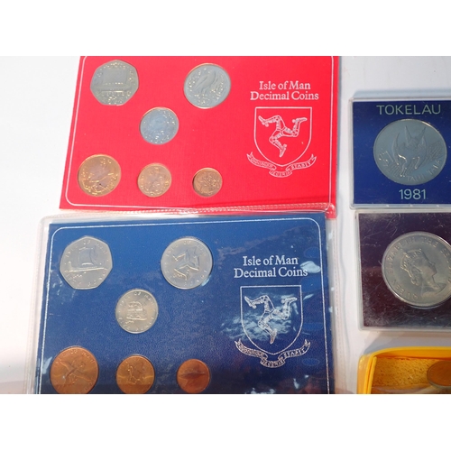 132 - British and World Coins, to include modern Commonwealth Crowns, issues from Channel Islands, Fiji, I... 