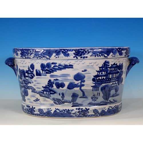 68 - An Ironstone blue and white Footbath 1ft 10in W