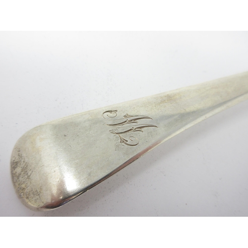 54 - A George III silver Gravy Spoon, old English pattern, engraved initial W., London 1800, maker: W.E.