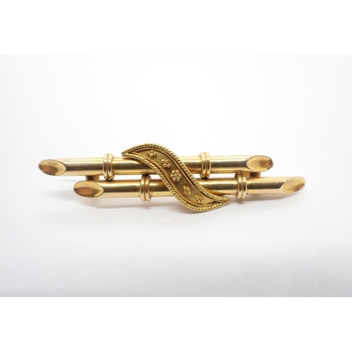 175 - A gold bamboo effect Bar brooch, stamped 18ct, 45mm wide, approx 4.95gms