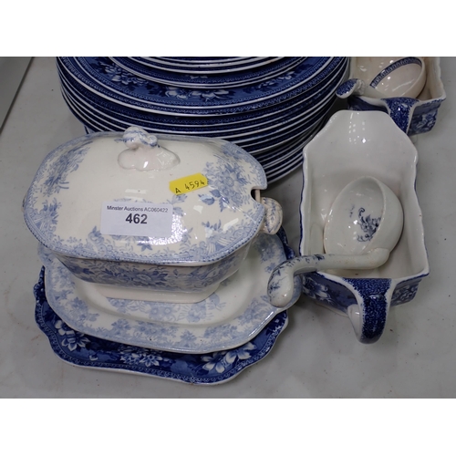 462 - A quantity of reproduction Rogers blue and white Dinnerware, including graduated meat plates, sauce ... 