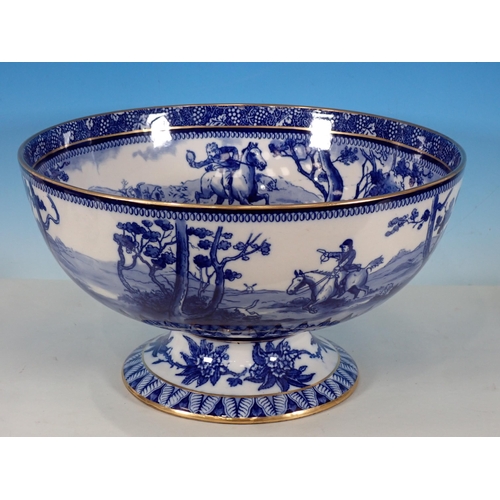 553 - A Royal Doulton George Morland blue and white pedestal Bowl with hunting scene 14in x 8in