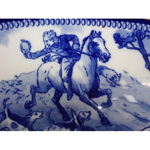 553 - A Royal Doulton George Morland blue and white pedestal Bowl with hunting scene 14in x 8in