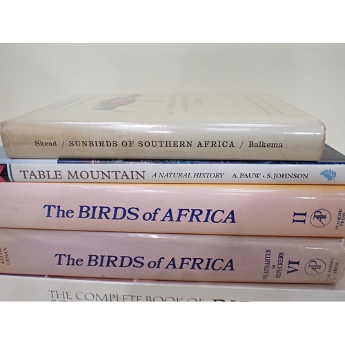 1025 - GINN, McIlleron & MILSTEIN, Complete Book of Southern African Birds, FRY & KEITH, The Birds of Afric... 