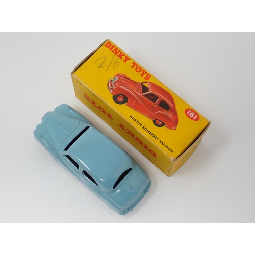 1134 - A boxed Dinky Toys No.161 blue Austin Somerset