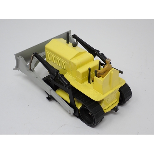 1163 - A boxed Dinky Supertoys No.961 yellow and grey Blaw-Knox Bulldozer