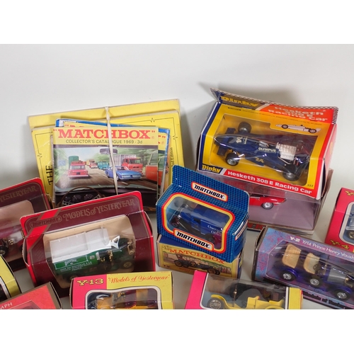 1171 - Forty boxed diecast Vehicles including a Dinky Toys No.222 Hesketh 308E Racing Car, Dinky Collection... 