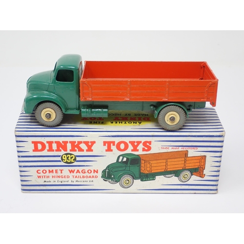 1177 - A boxed Dinky Toys No.932 orange and green Comet Lorry