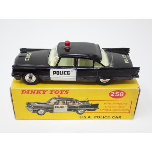 1194 - A boxed Dinky Toys No.258 U.S.A. Police Car