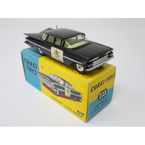 1218 - A boxed Corgi Toys No.223 Chevrolet State Patrol