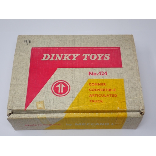 1238 - A boxed Dinky Toys No.424 Commer Convertible Articulated Truck