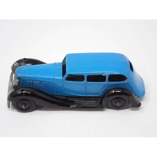 1247 - A Dinky Toys No.36A blue and black Armstrong-Siddeley