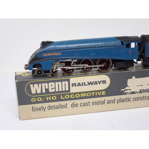 1268 - A boxed Wrenn 00 gauge A4 'Sir Nigel Gresley' in LNER livery