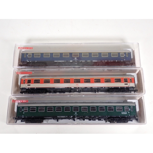 1282 - Ten boxed Fleischmann HO Coaches