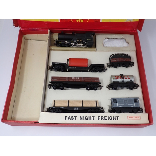 1293 - A Trix-Twin Fast Night Freight Set with L.M.S. Compound 4-4-0 No.41162