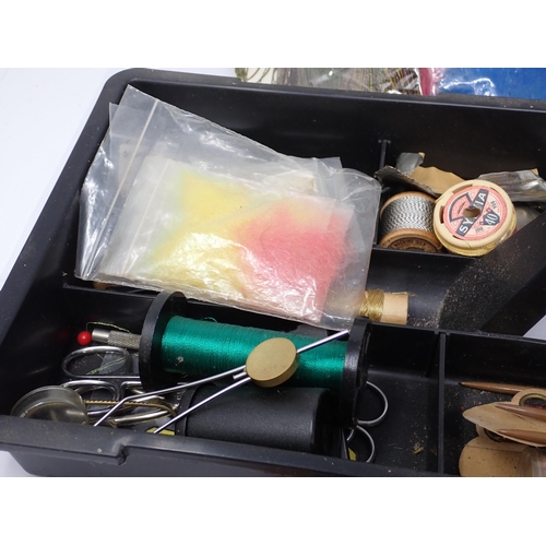 1416 - A box of Fly Tying Equipment