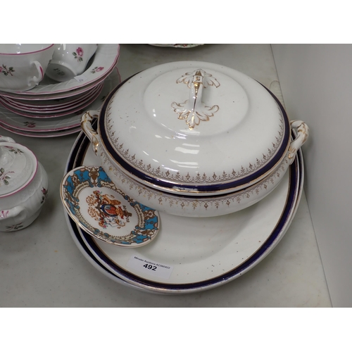 348 - A Davenport Comport A/F, and a set of Davenport Plates A/F, Teaware, Dinner ware