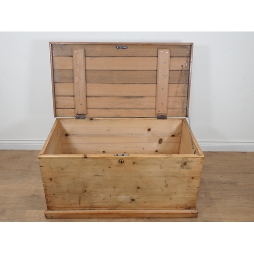 470 - A pine Blanket Chest 2ft 11in W x 1ft 6in H