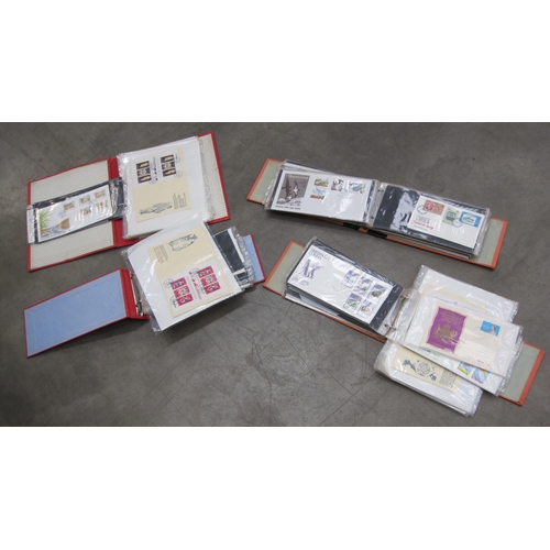 408 - A Queen Elizabeth Commonwealth and Foreign Stamp Collection, mint/used in 5 Viscount Stamp Albums, w... 