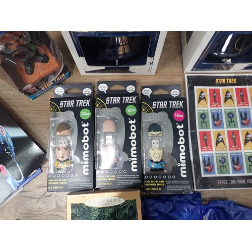 11 - Two boxed Star Trek Tumblers, two boxed Figures, Star Trek Minibot Memory Sticks, Star Trek Collecto... 