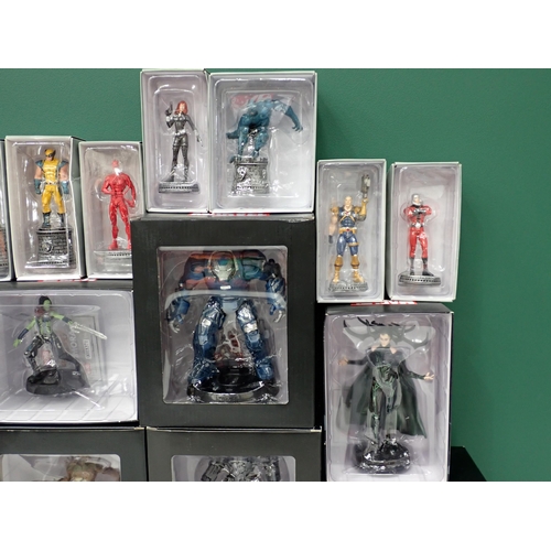 18 - Sixteen boxed Marvel Collector's Figures including Guardians of the Galaxy and Iron Man 2