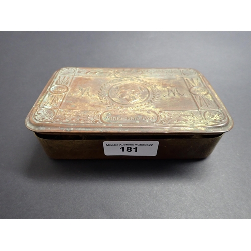 181 - A WWI Christmas Cigarette Tin for 1914 containing military Buttons, Cap Badges etc