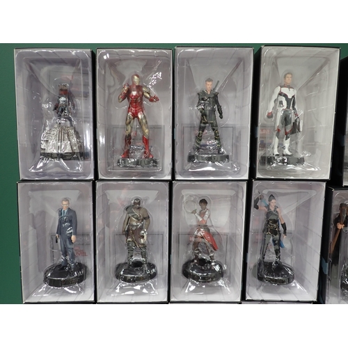 19 - Sixteen boxed Marvel Collector's Figures including Avengers and Ragnarok