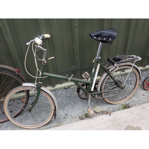 730 - A Dawes folding Bicycle