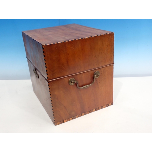 603 - A Georgian mahogany Cellarette with chequer stringing, the hinged lid enclosing five divisions and f... 