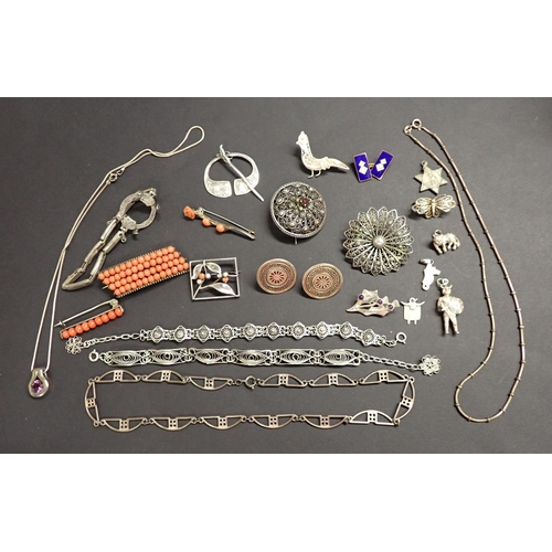 121 - A collection of silver and white metal Jewellery including; filigree Brooch and Bracelets, Brooches ... 