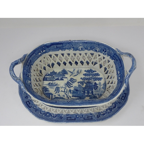 438 - A 19th Century blue and white Willow pattern Chestnut Basket and Stand with pierced lattice design, ... 