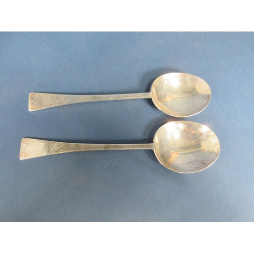 112 - A pair of George V silver Art Deco Spoons, Sheffield 1925