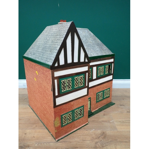 471 - A Doll's House, 2ft W