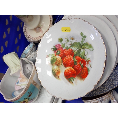 540 - Two boxes of assorted Ceramics including Spode Italian part Tea Service, rose decorated part Dessert... 