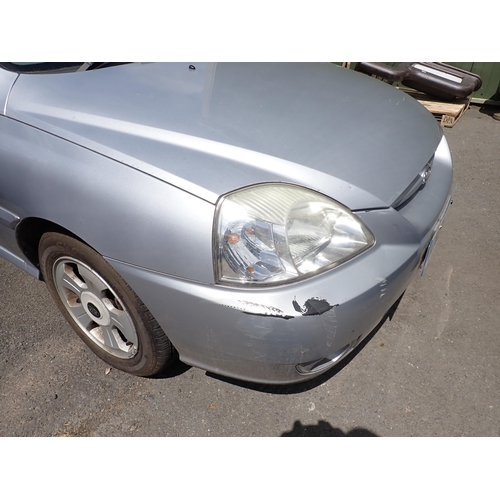 601 - A Kia Rio silver Estate Car LE+, 2005, 100,000 miles, 1343cc, petrol, MOT 31/10/22, Sold as seen