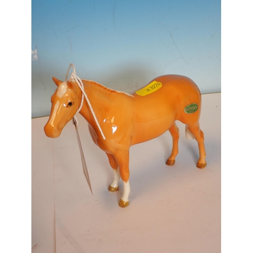 599 - Two Beswick palomino Horses and a Foal, two Beswick Welsh Ponies and a bay Foal