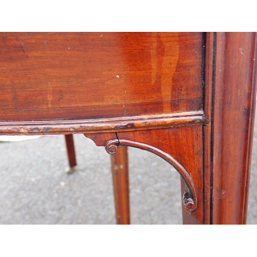 759 - A Georgian mahogany double D-end Dining Table with drop leaf central section on square cut tapering ... 