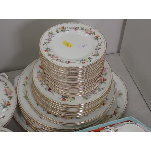 370 - A Wedgewood bone china Mirabelle part Dinner Service