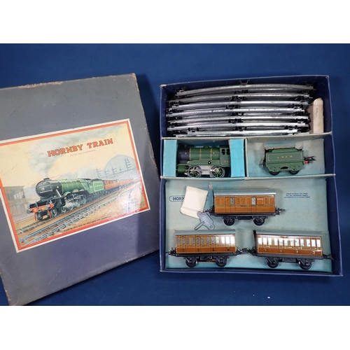 1131 - A boxed Hornby 0 gauge clockwork No.501 Passenger Set with literature and key.