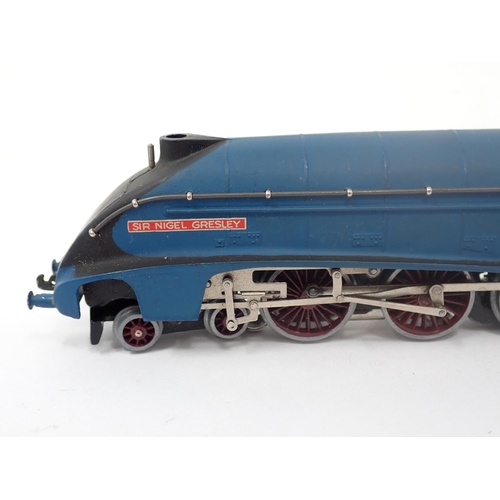 1001 - A boxed Hornby-Dublo EDL1 'Sir Nigel Gresley' Locomotive in pale blue LNER livery. Model in mint con... 